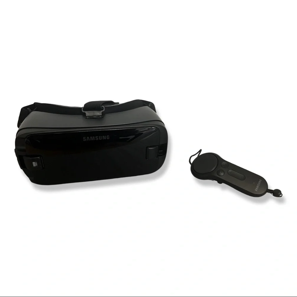 Samsung Gear VR with Controller